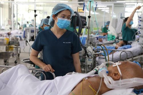 Tận tâm với người bệnh