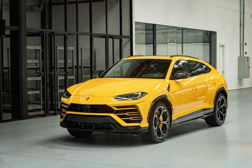 Chi tiết Lamborghini Urus chính hãng thứ 4 vừa về VN
