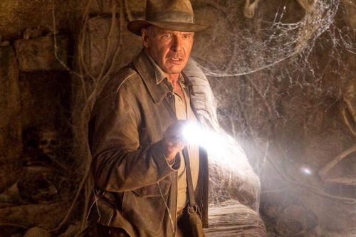 'Indiana Jones 5' chính thức do đạo diễn 'Logan' thực hiện