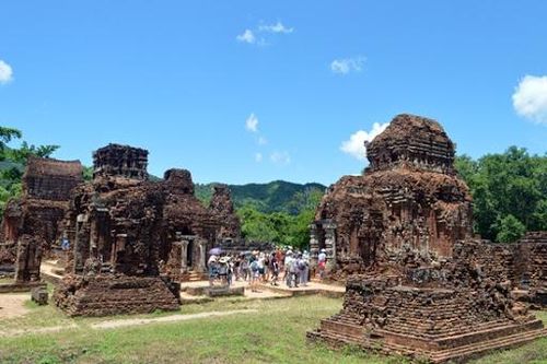 Di sản Mỹ Sơn giảm giá vé, mở cửa thêm nhiều di tích