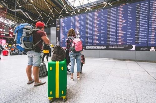 Nga bắt đầu gỡ bỏ hạn chế du lịch nội địa