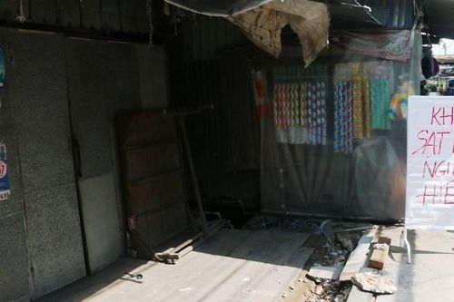 Khẩn cấp di dời 14 hộ dân khỏi khu vực nguy cơ sạt lở ở An Giang