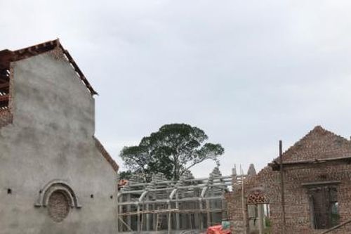 Xử phạt hơn 100 triệu, yêu cầu tháo dỡ chùa Linh Sâm xây 'chui' trên đất di tích