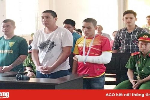 Hung hăng đánh nhau, người chết kẻ ngồi tù