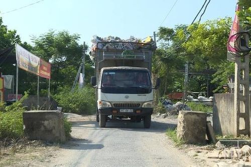 Làm sao để dân không phải làm việc 'bất đắc dĩ'?