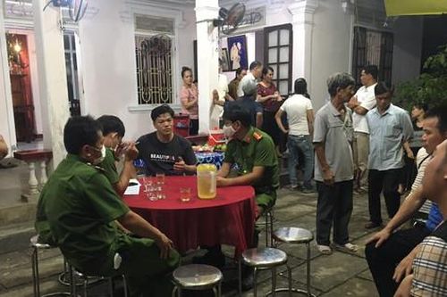 Che giấu và nhẫn tâm