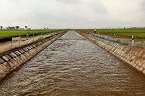 Tắm dưới kênh nước, 3 học sinh chết đuối