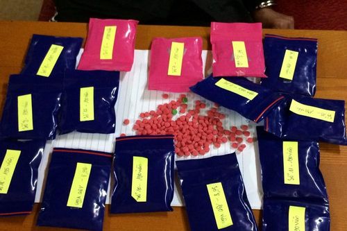 Bắt giữ người phụ nữ 'ôm' 15 gói ma túy bán kiếm lời