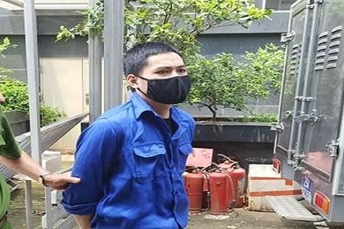Mâu thuẫn vì lời nói, gã thợ xây vác gạch ném chết đồng nghiệp