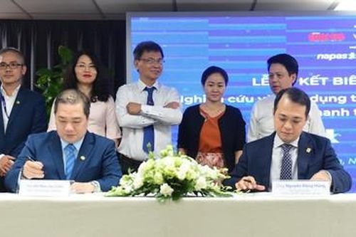 Vietbank hợp tác với NAPAS thanh toán giao thông không tiếp xúc