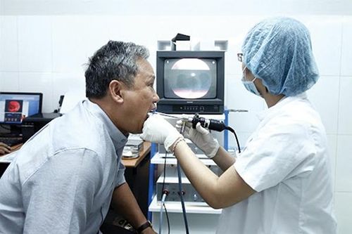 Cẩn thận với bệnh tai mũi họng - hô hấp ở người cao tuổi
