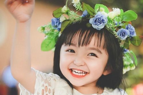 Sống với khoảnh khắc trẻ thơ