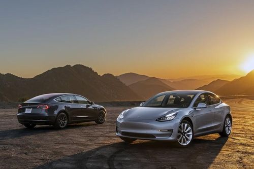 Xe điện Tesla giảm giá hơn 5.000 USD tại Mỹ