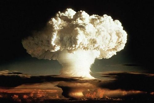 Nếu ông Trump yêu cầu, Mỹ có thể thử hạt nhân 'trong vài tháng tới'
