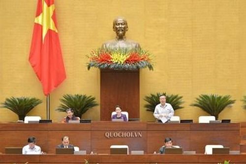 Nghị trường 'nóng' vấn đề các dự án đầu tư công - tư