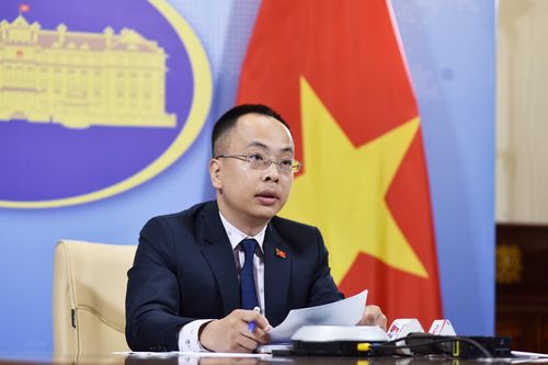 Triển khai cải cách hành chính trong lĩnh vực quản lý xuất nhập cảnh