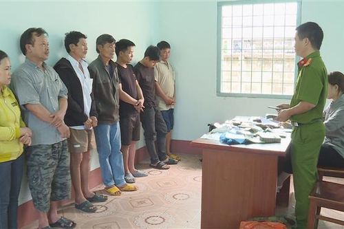 Triệt phá đường dây ghi số đề quy mô lớn ở huyện vùng sâu