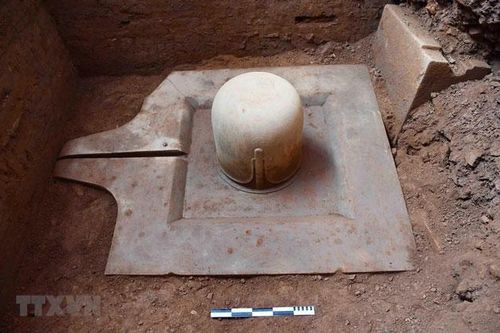 Phát hiện bộ Linga-Yoni liền khối thế kỷ IX lớn nhất Việt Nam