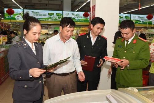 Tăng cường xử phạt vi phạm an toàn vệ sinh thực phẩm