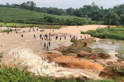 Phú Thọ, vỡ đập thủy lợi, nhiều hộ dân phải di dời