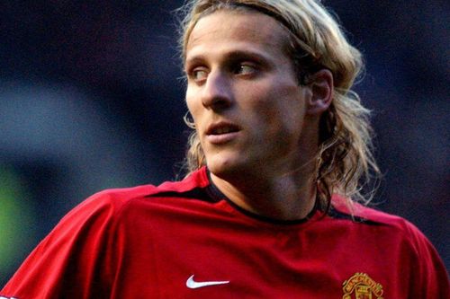 Forlan dẫn đầu danh sách những tiền đạo lụn bại ở Premier League