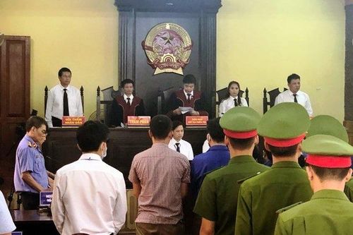 Tuyên án 12 bị cáo trong vụ gian lận thi THPT quốc gia 2018 tại Sơn La