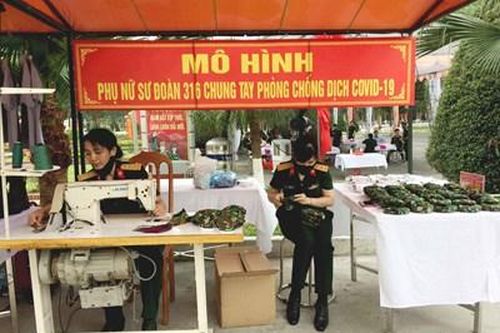Những chiếc khẩu trang 'made in 316'