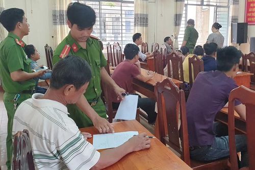 Cam kết không vi phạm pháp luật