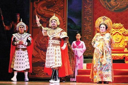Khởi động sàn diễn cải lương TPHCM