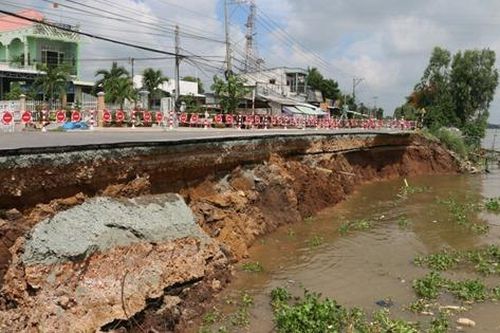 'Hà bá' tiếp tục 'ngoạm' Quốc lộ 91