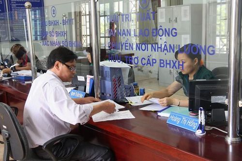 Xây dựng lộ trình chuẩn hóa dữ liệu người hưởng lương hưu, trợ cấp BHXH