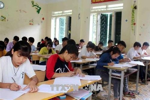 Hà Nội sẽ tổ chức 3 đợt khảo sát trực tuyến chất lượng học sinh lớp 12