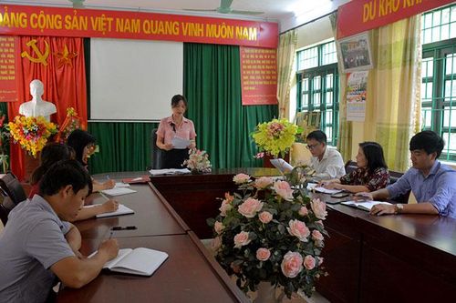 Tuần Giáo nâng cao chất lượng sinh hoạt chi bộ