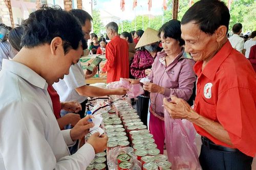 Chợ Nhân đạo tổ chức tại huyện Đạ Tẻh và Đơn Dương