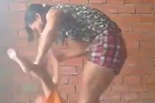 Tiết lộ nhân thân kẻ đánh đập bé trai ở Bình Dương
