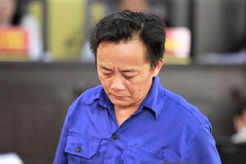Cựu thượng tá công an hối lộ 1 tỷ đồng nhờ nâng điểm bị tuyên án 8 năm tù