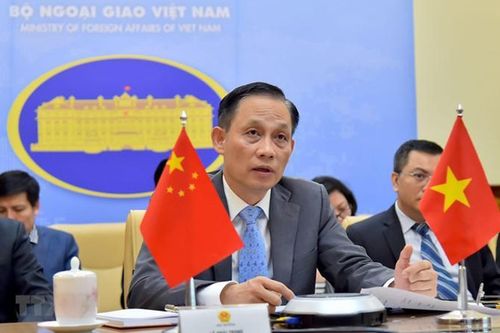 Việt Nam, Trung Quốc thảo luận diễn biến phức tạp trên Biển Đông