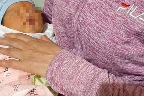 Vụ bé trai sơ sinh bị bỏ rơi ở chùa Trông: Mẹ đẻ đã quay lại nhận con