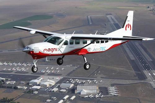 Máy bay không dùng xăng lớn nhất thế giới