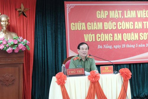 Lãnh đạo CATP đối thoại với CAQ Sơn Trà