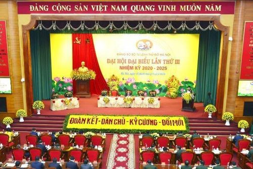 Xây dựng nền quốc phòng toàn dân vững mạnh