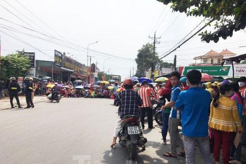 Bị kích động, hơn 8.000 công nhân đình công ở Bình Dương