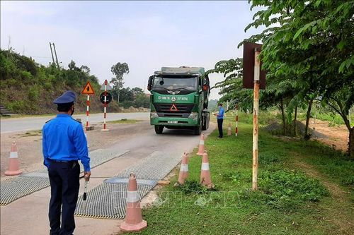 Tăng cường kiểm soát tải trọng phương tiện giao thông đường bộ
