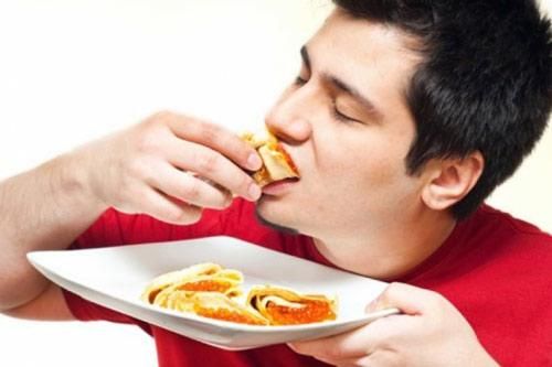 Thói quen khi ăn dễ khiến bạn béo phì, thừa cân gây hại sức khỏe
