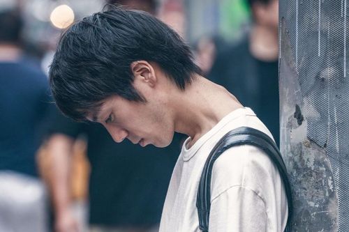 Quá tải đường dây nóng ngăn tự sát ở Nhật Bản