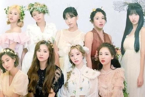 Twice tiết lộ bất ngờ về câu hỏi fan vẫn tò mò bấy lâu