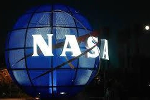 NASA muốn hợp tác với Roscosmos