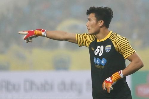 'Thủ thành quốc dân' trở lại trước penalty