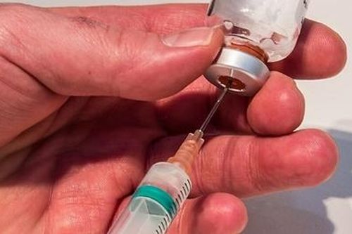 Nga cấp phép thuốc điều trị COVID-19 đầu tiên