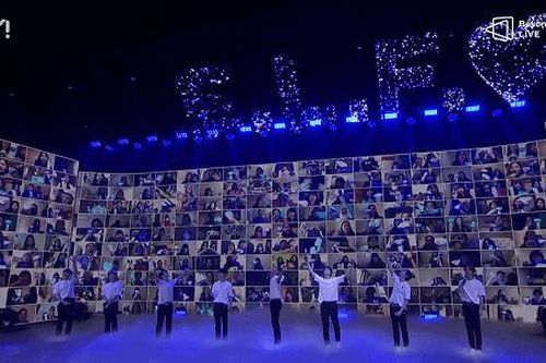 Đưa Choi Siwon khổng lồ lên sân khấu, concert online của SUPER JUNIOR phá kỷ lục 'bắn tim'